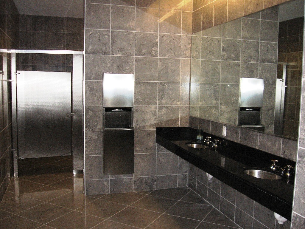 Contemporary-Granite-Bathroom-Tiles